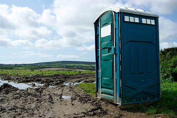 Portable Restroom Setup and Delivery in Oswego, KS